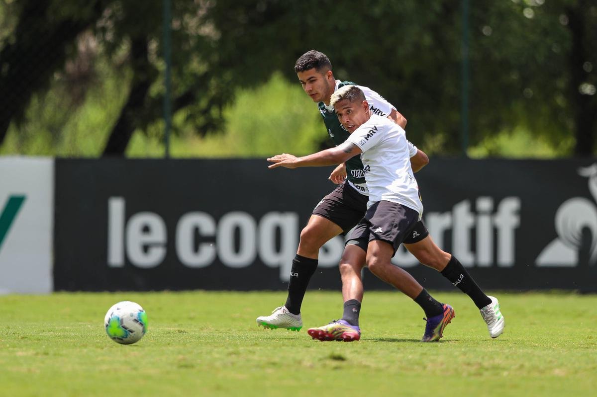 Fotos do treino do Atlético nesta quarta-feira, que contou com Nacho Fernández