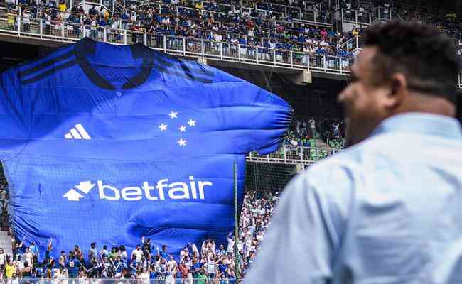 Cruzeiro poder antecipar o fim de contrato com Adidas