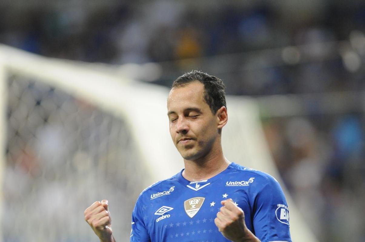 Veja fotos do jogo entre Cruzeiro e Patrocinense