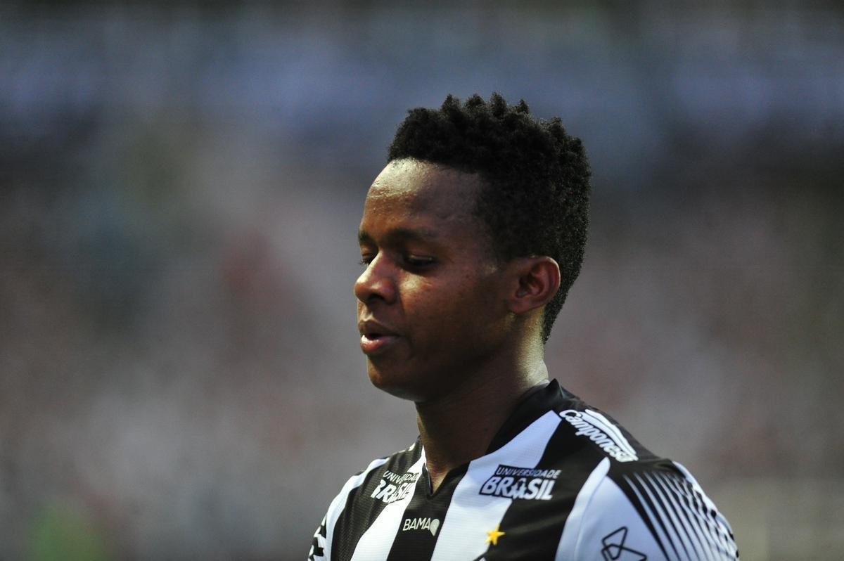 Fotos do jogo entre Atltico e Corinthians no Independncia