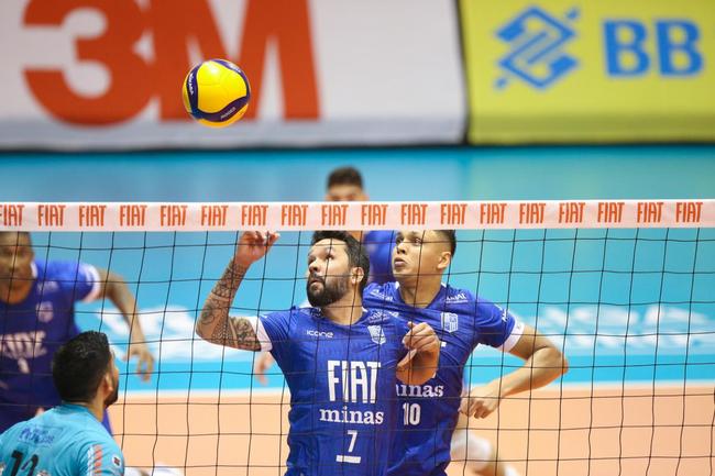 Minas abriu srie semifinal contra o Itapetininga com vitria por 3 a 0, em Saquarema