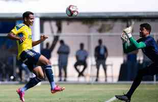 Cruzeiro empatou por 1 a 1 com o Boavista-RJ em jogo-treino realizado neste sbado (22/5), na Toca da Raposa II. Rafael Sobis marcou o gol celeste, enquanto Douglas Pedroso fez para a equipe do Rio de Janeiro.