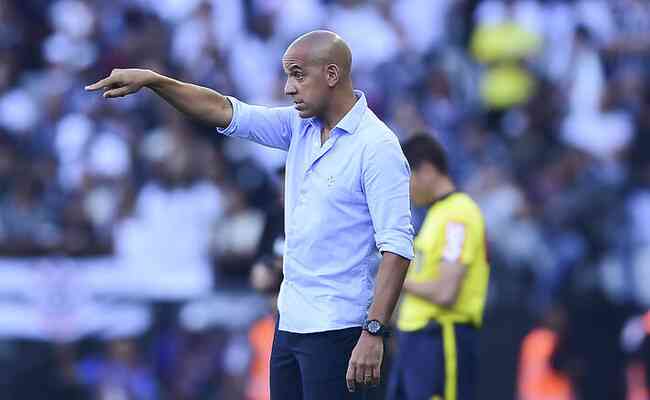 Pepa aponta erros do Cruzeiro em derrota e promete mais 'ousadia' no ataque