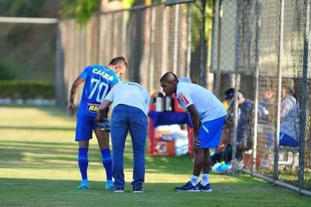 Fotos do treino do Cruzeiro desta sexta-feira (30/6), na Toca da Raposa II (Alexandre Guzanshe/EM D.A Press)
