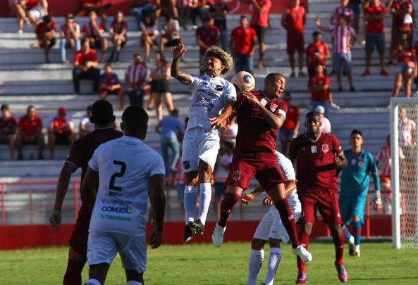 O Náutico recebeu o ABC no seu último jogo em 2019, já visando a temporada seguinte. O amistoso valeu a taça Aflitos 80 anos.