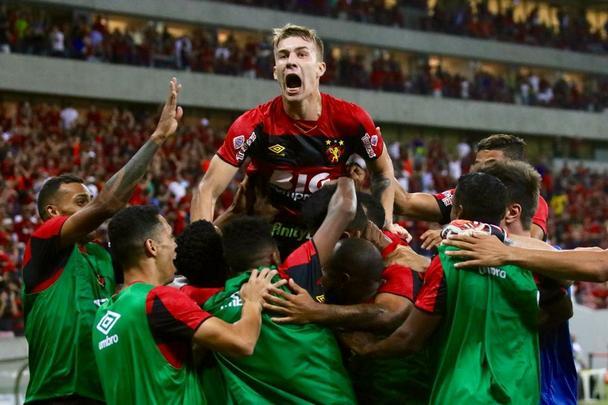 Em estreia de novo uniforme, Sport enfrenta o Botafogo-SP, na Arena de Pernambuco, em partida válida pela 16ª rodada da Série B
