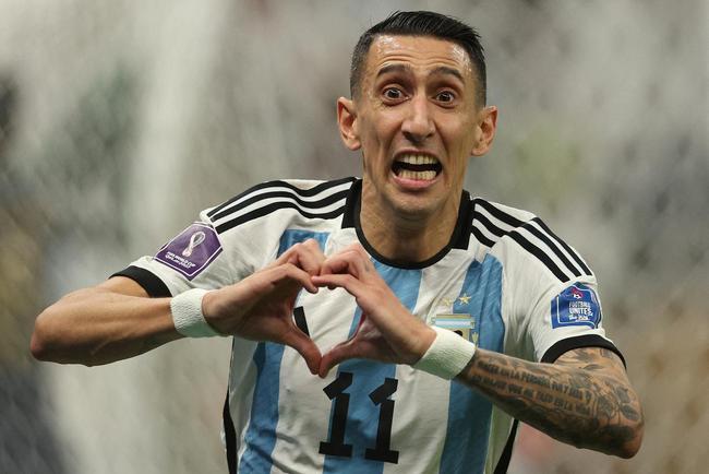 Di Mara ampliou a vantagem da Argentina para 2 a 0 na final da Copa do Mundo contra a Frana. Veja o gol por todos os ngulos