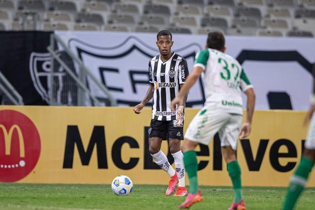 5 rodada - Atltico empatou com a Chapecoense por 1 a 1, no Mineiro; Tch Tch fez o gol do Galo