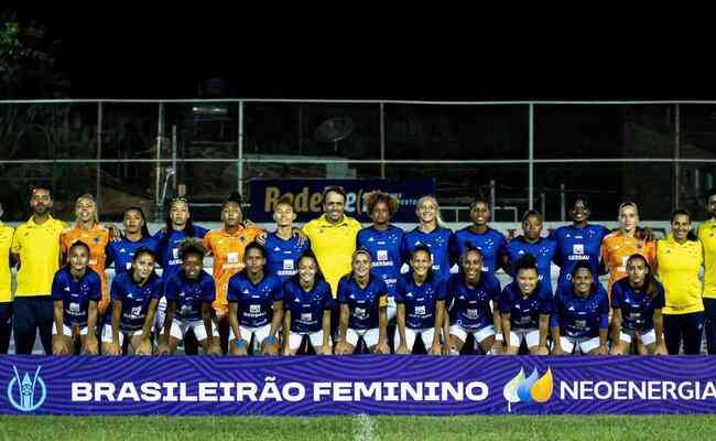 Cruzeiro empatou com o Grmio na estreia do Brasileiro Feminino