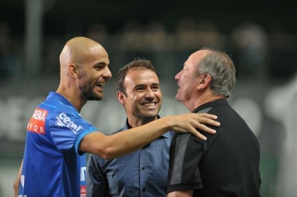 Veja fotos do jogo Atltico x URT