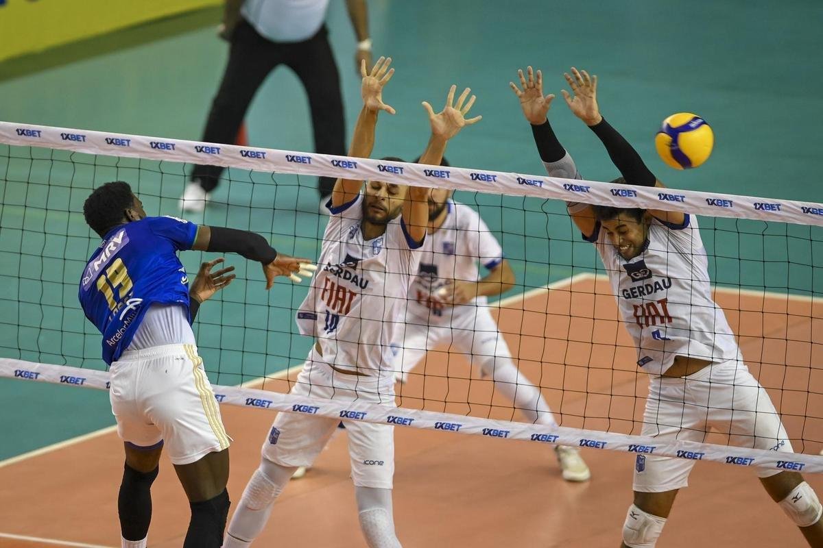 Cruzeiro venceu o Minas no tie-break no primeiro jogo da final da Superliga