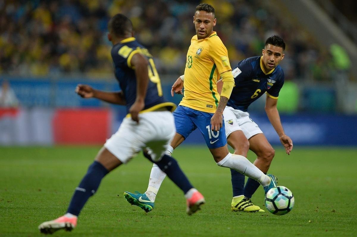 Brasil e Equador se enfrentaram, na Arena do Grmio, pela 15 rodada das Eliminatrias para a Copa