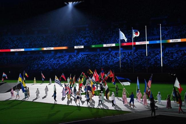 Delega��es de todos os pa�ses na Cerim�nia de Encerramento dos Jogos de T�quio