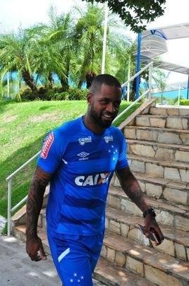 Cruzeiro iniciou temporada 2018 com reapresentao do elenco nesta quarta-feira; na foto, o zagueiro Ded