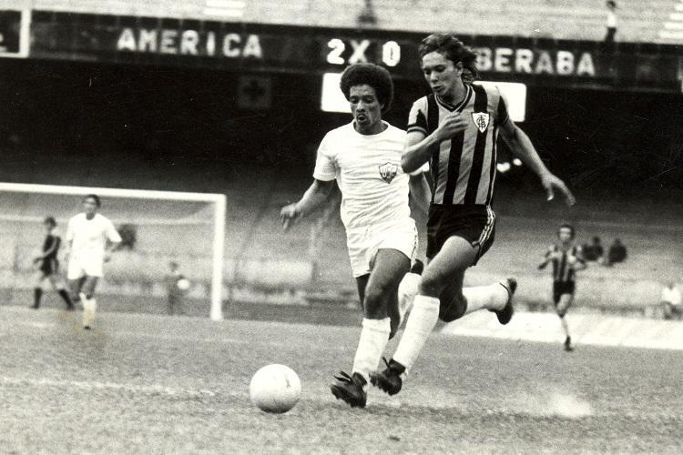 Éder Aleixo (ponta) - América (1973-1976); Atlético (1980-1985, 1989-1990, 1994-1995); Cruzeiro (1993)