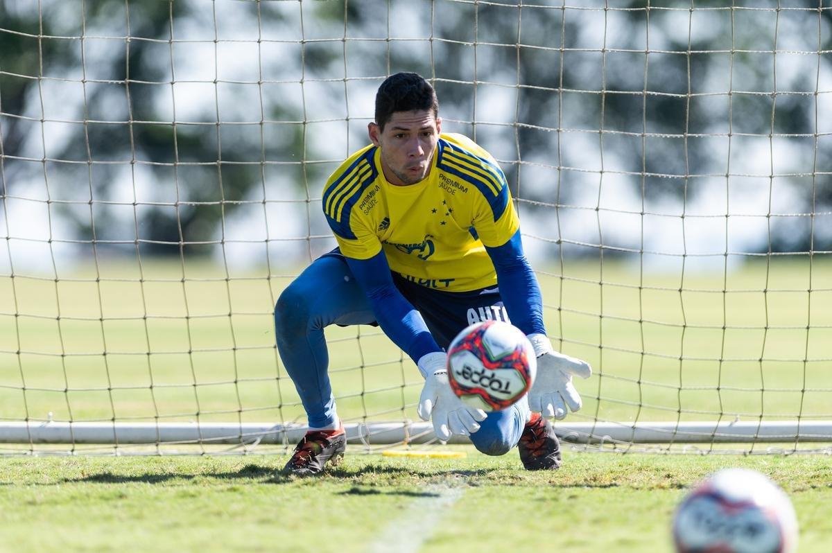 Cruzeiro encerrou a preparao para a ltima rodada do Campeonato Mineiro; Raposa precisa vencer