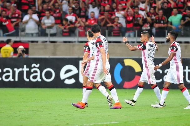 Amrica e Flamengo se enfrentam, no Mineiro, pela 35 rodada do Campeonato Brasileiro