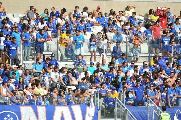 Fotos do jogo entre Cruzeiro e Atltico-PR, no Mineiro, pela 32 rodada do Brasileiro