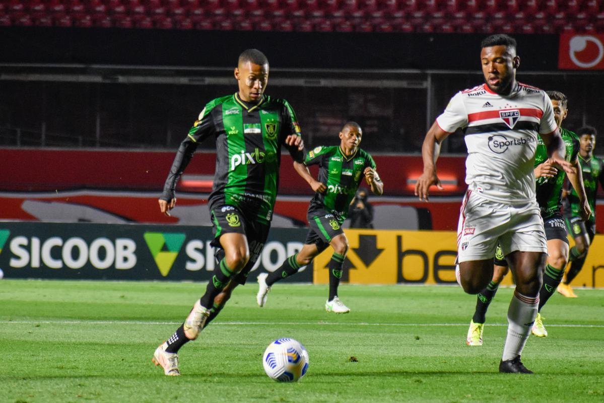 Fotos de So Paulo x Amrica, no Morumbi, pela 19 rodada do Brasileiro