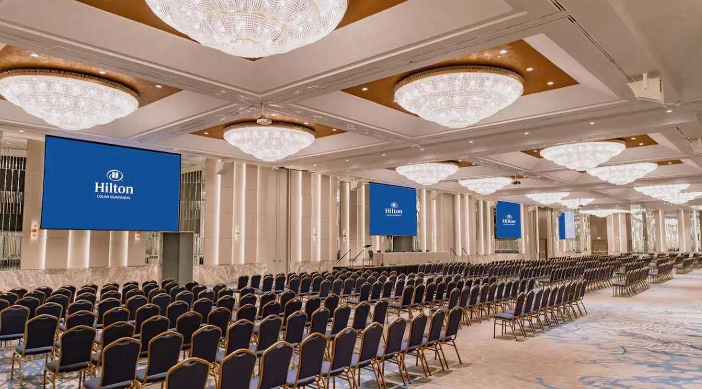 Galo est hospedado no Hilton Colon Guayaquil, localizado em uma regio nobre da cidade litornea no Equador; acomodao quatro estrelas tem estrutura de ponta