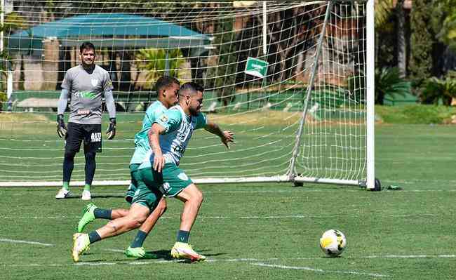 Quem joga: veja escalação do Atlético-GO contra o Palmeiras