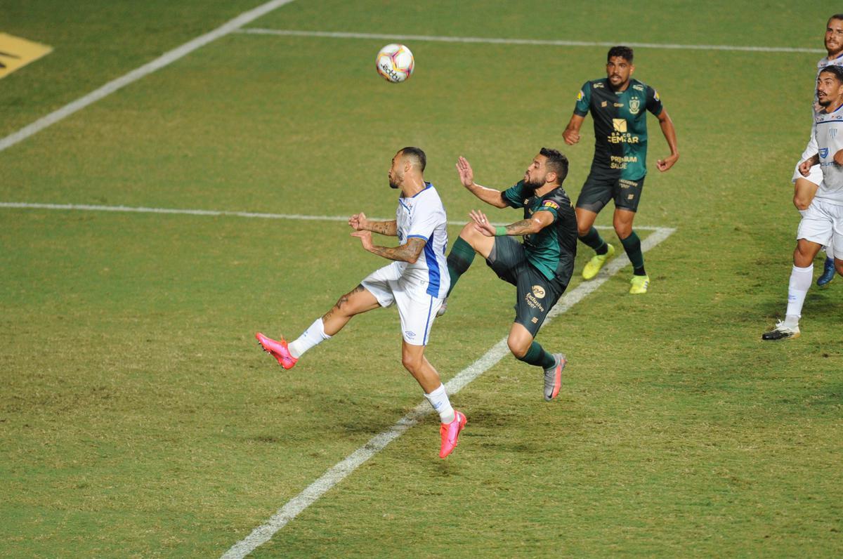 Fotos do jogo entre Amrica e Ava, no Independncia, em Belo Horizonte, pela 38 rodada da Srie B do Campeonato Brasileiro