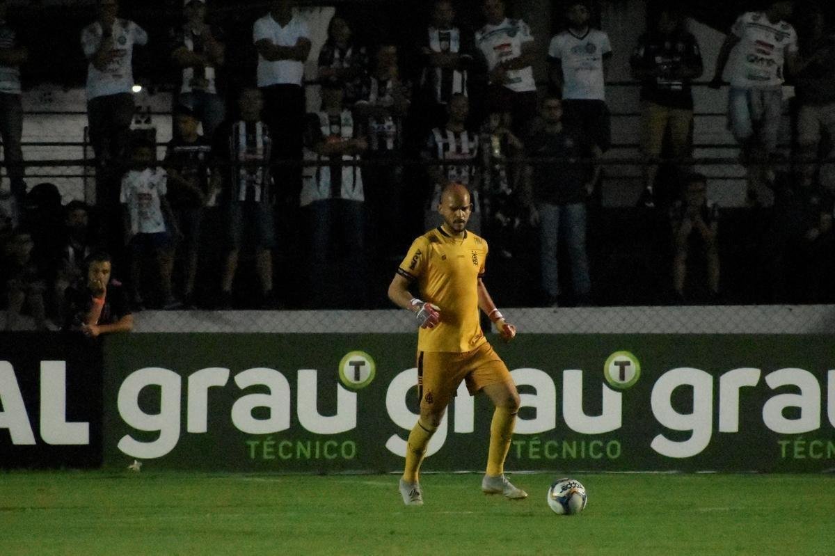 Fotos de Operrio x Amrica, no Estdio Germano Krger, em Ponta Grossa, pela primeira rodada da Srie B