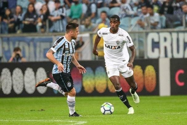 Grêmio jogou melhor e conseguiu vitória por 2 a 0 sobre o Atlético na Arena, em Porto Alegre, pela 13ª rodada do Campeonato Brasileiro