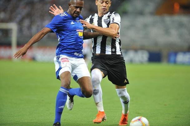 Imagens do clssico mineiro entre Atltico e Cruzeiro