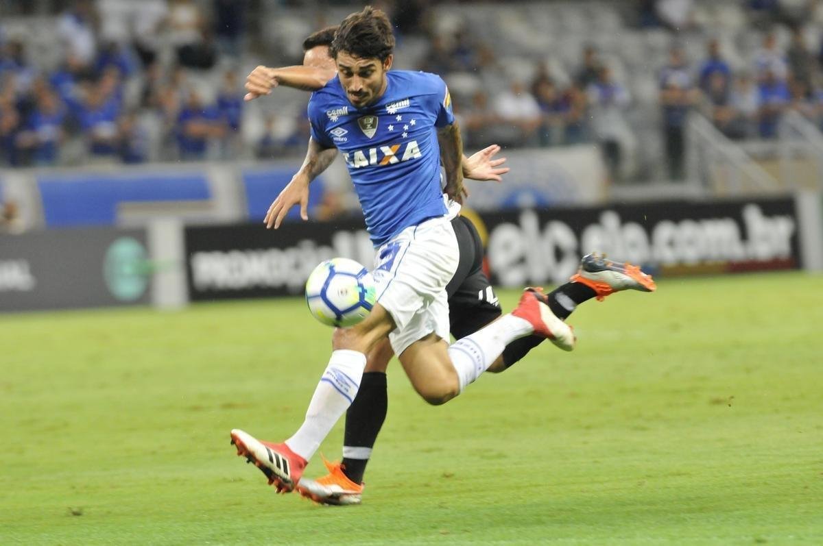 Fotos de Cruzeiro x Corinthians, no Mineiro, pela 34 rodada do Campeonato Brasileiro