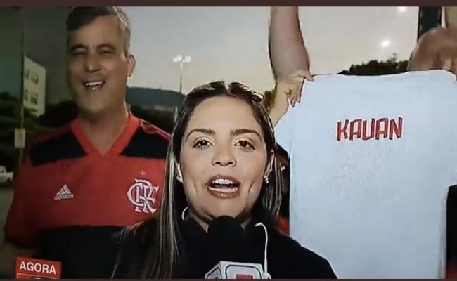 Jéssica Dias em reportagem minutos antes de ser assediada pelo torcedor com a camisa do Flamengo