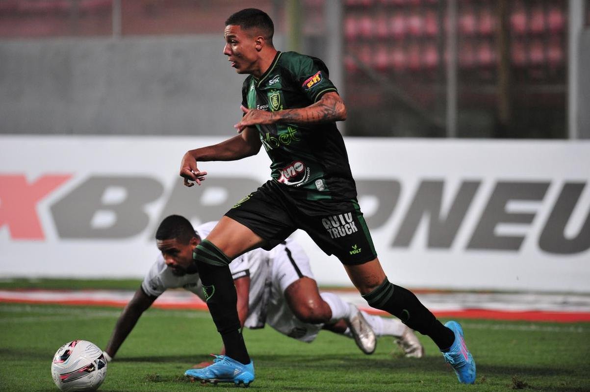 Amrica e Democrata-GV se enfrentaram no Independncia pela 2 rodada do Campeonato Mineiro