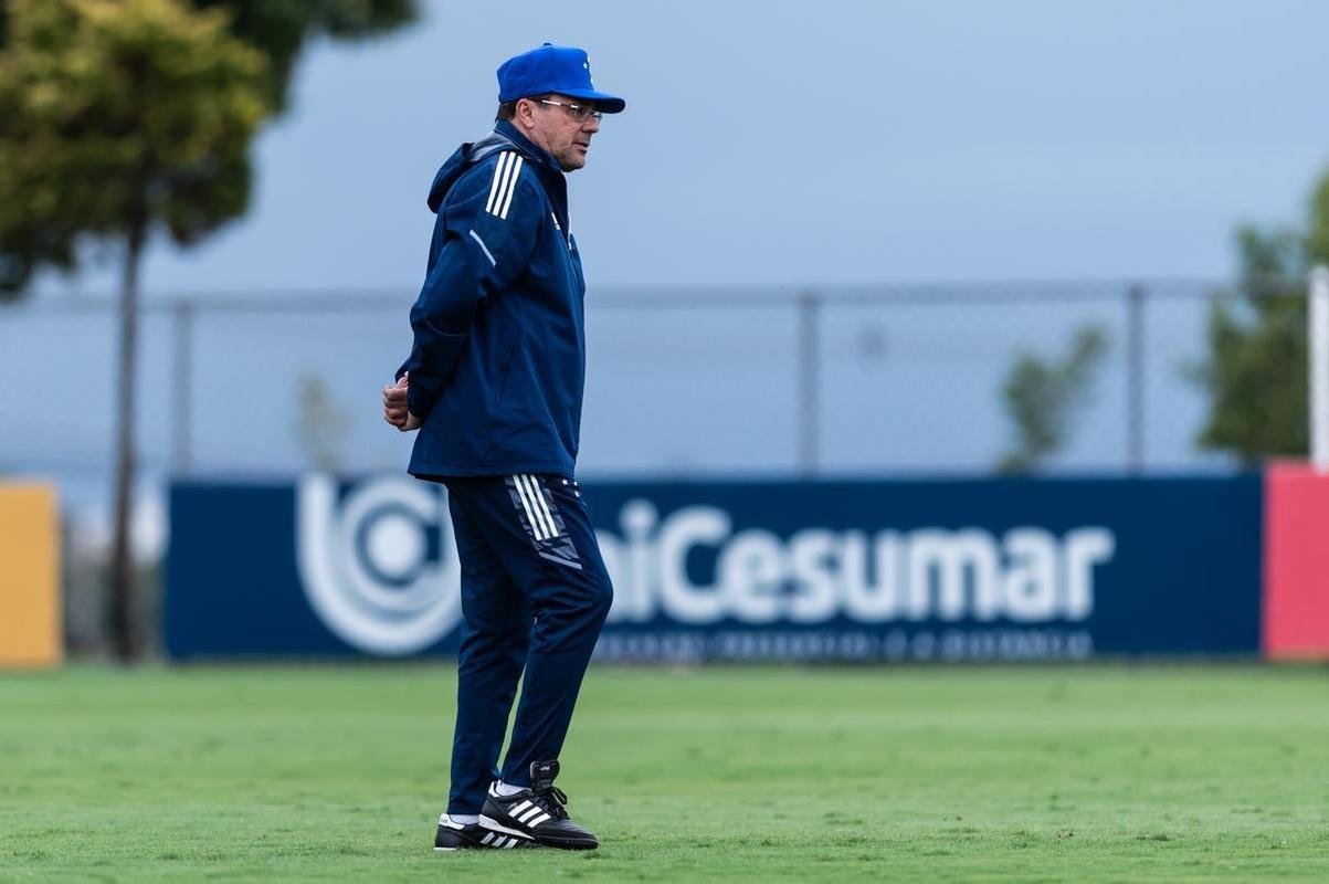 Fotos do treino do Cruzeiro nesta quarta-feira (20/10) na Toca II