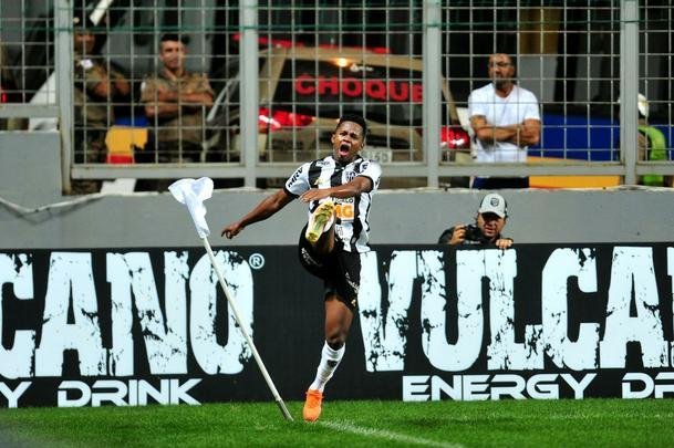 Atltico e Fluminense se enfrentaram no Independncia pelo Campeonato Brasileiro