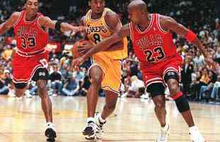 O ex-ala-armador dos Lakers é considerado um dos maiores jogadores de todos os tempos