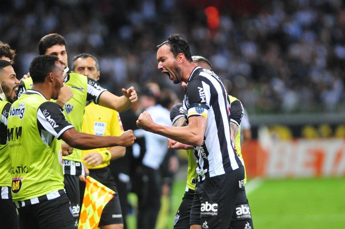 Fotos da partida entre Atltico e Fortaleza, pela ida da semifinal da Copa do Brasil, no Mineiro