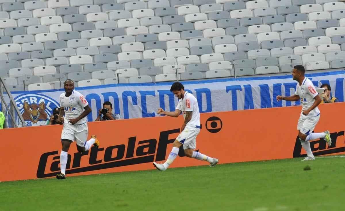 Imagens da partida entre Cruzeiro e Sport, duelo vlido pela 21 rodada da Srie A do Campeonato Brasileiro