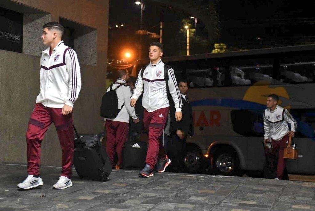 Chegada do River Plate a Belo Horizonte para duelo de tera, no Mineiro, contra o Cruzeiro
