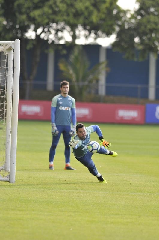 Imagens do treino do Cruzeiro desta quinta-feira, 12 de julho, na Toca da Raposa II