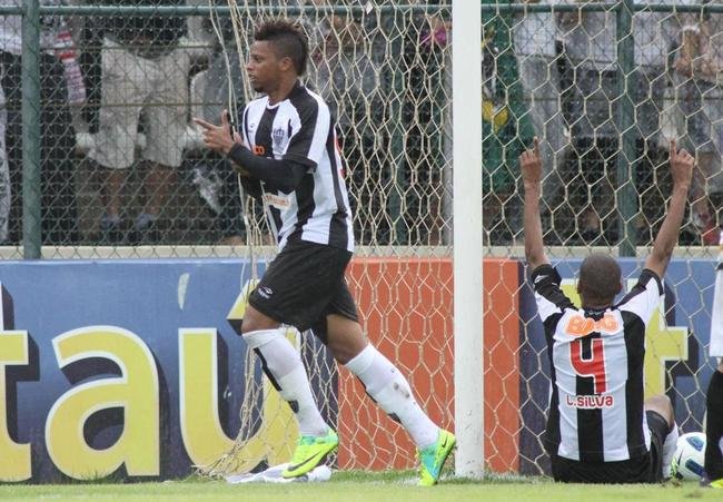 2011 - 45 pontos, com 13 vitrias, seis empates e 19 derrotas