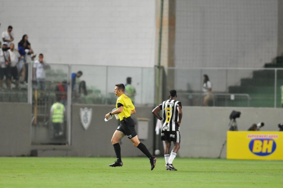 Cruzeiro x Atltico: fotos do clssico no estdio Independncia, em Belo Horizonte, pela quinta rodada do Campeonato Mineiro