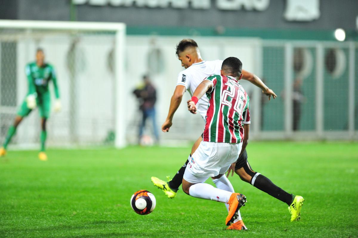 Galinho vence o Fluminense por 3 a 1, de virada, no Independncia, e conquista a Taa BH