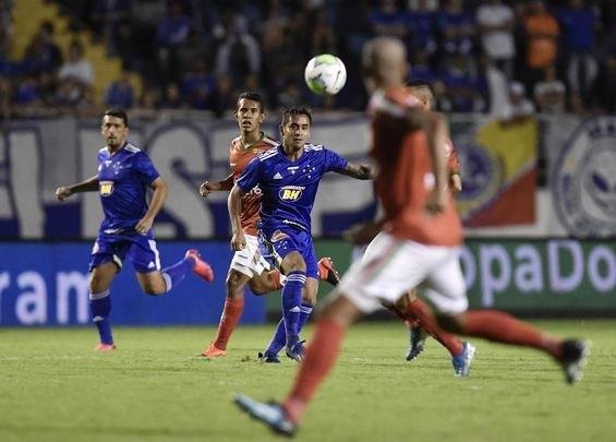 Depois de empatar por 1 a 1 com o Boa, em jogo único da segunda fase da Copa do Brasil, o Cruzeiro venceu nos pênaltis por 5 a 4 e avançou na competição. Partida foi realizada no Estádio Melão, em Varginha, na Região Sul de Minas.