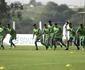 Lateral  poupado de treino do Amrica em preparao para semifinal contra Cruzeiro