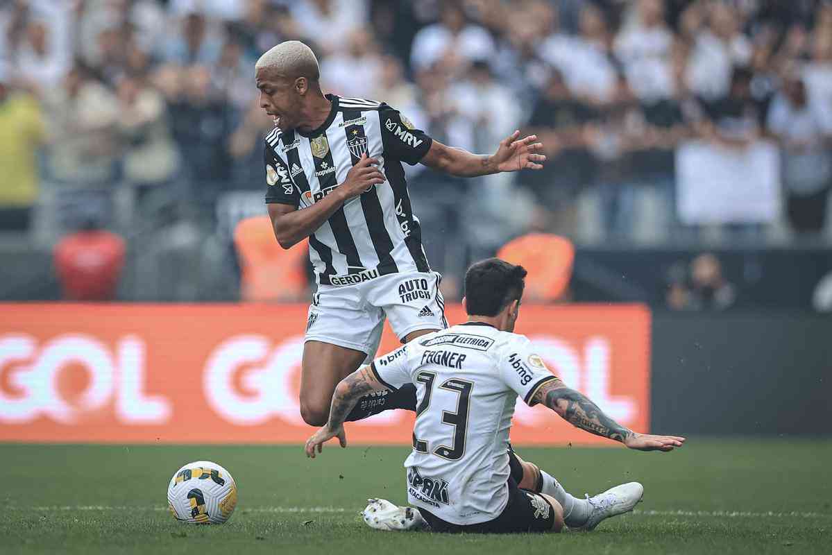 O Atltico visitou o Corinthians na tarde deste domingo (13/11), na Neo Qumica Arena, em So Paulo, pela 38 rodada da Srie A do Campeonato Brasileiro.