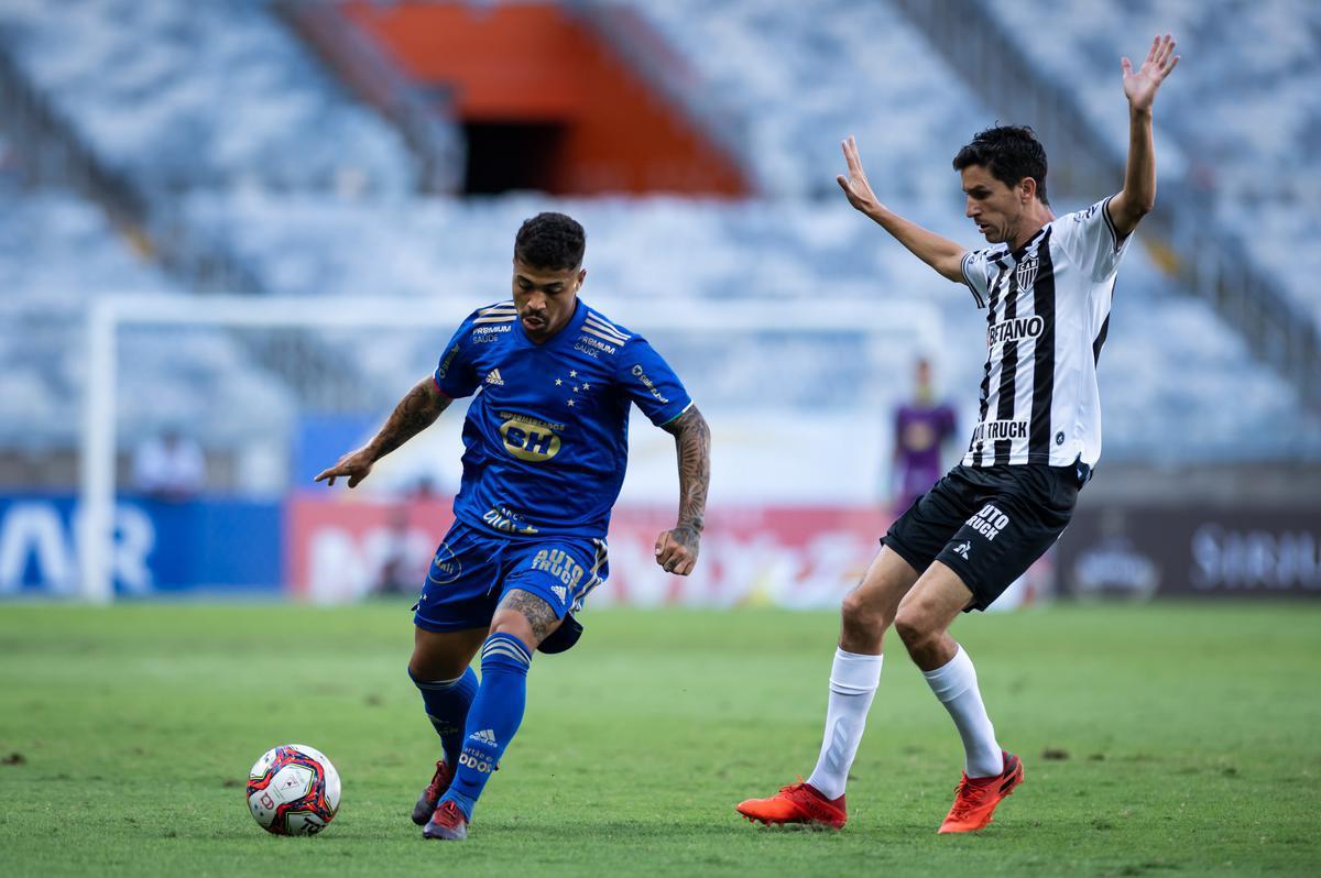 Fotos do clássico do centenário, entre Cruzeiro e Atlético, no Mineirão, em Belo Horizonte, pela nona rodada do Campeonato Mineiro