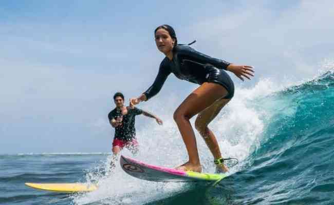 Gabriel e Sophia Medina vo disputar circuito de Surf