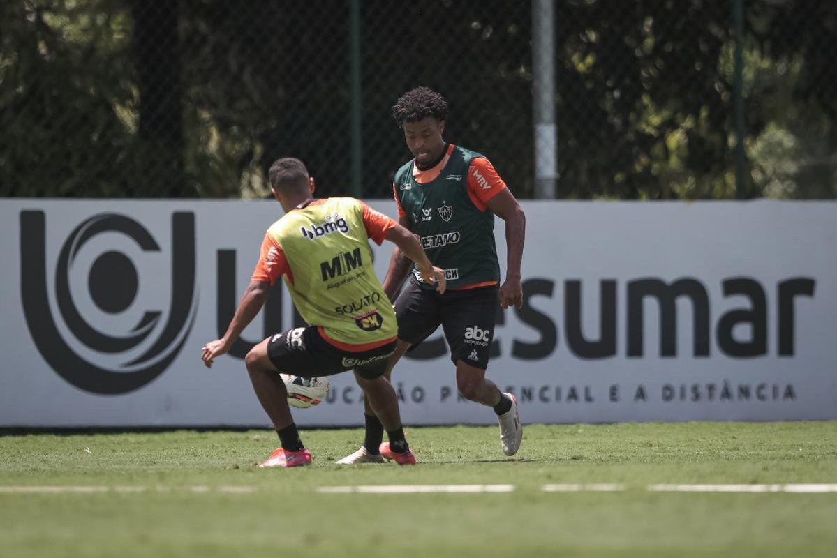 Fotos do treino do Atltico nesta quinta-feira na Cidade do Galo