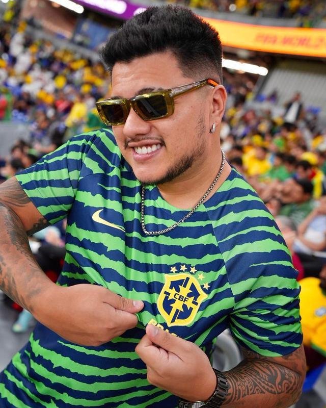 Thiago Marques - @mitico - 3,8 milhes de seguidores