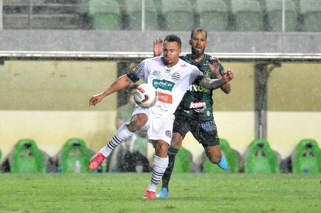 Fotos de Amrica x Athletic, no Independncia, pelo Campeonato Mineiro